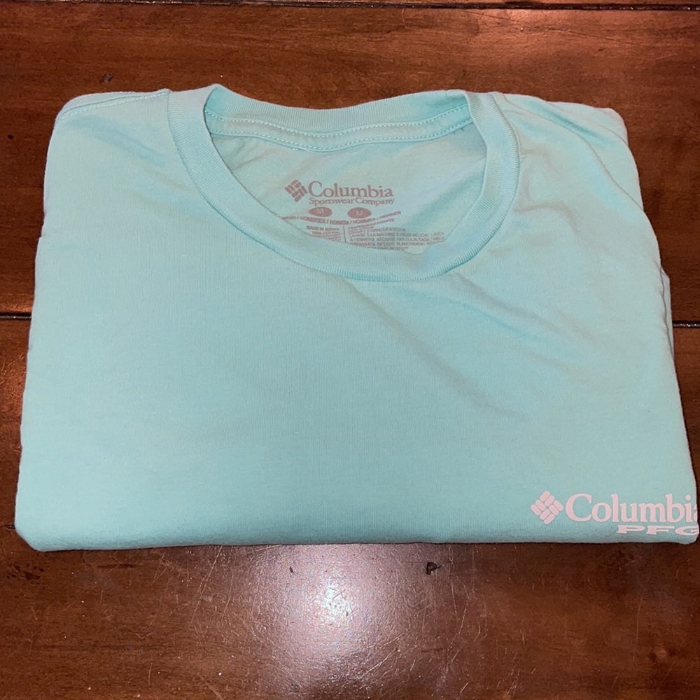 Columbia PFG men’s size medium T-shirt
